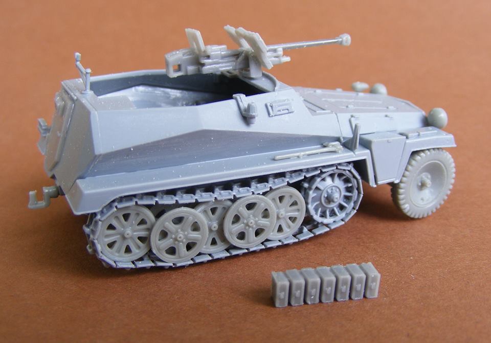 Sd.Kfz. 250/11 (alt) mit 2,8 cm Panzerbchse 41 (SA)